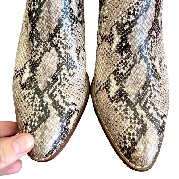 ANTHROPOLOGIE Marion Python Snakeskin Ankle Boots - Picture 4 of 12